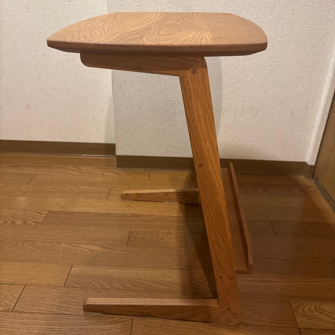 モモナチュラル　サイドテーブル