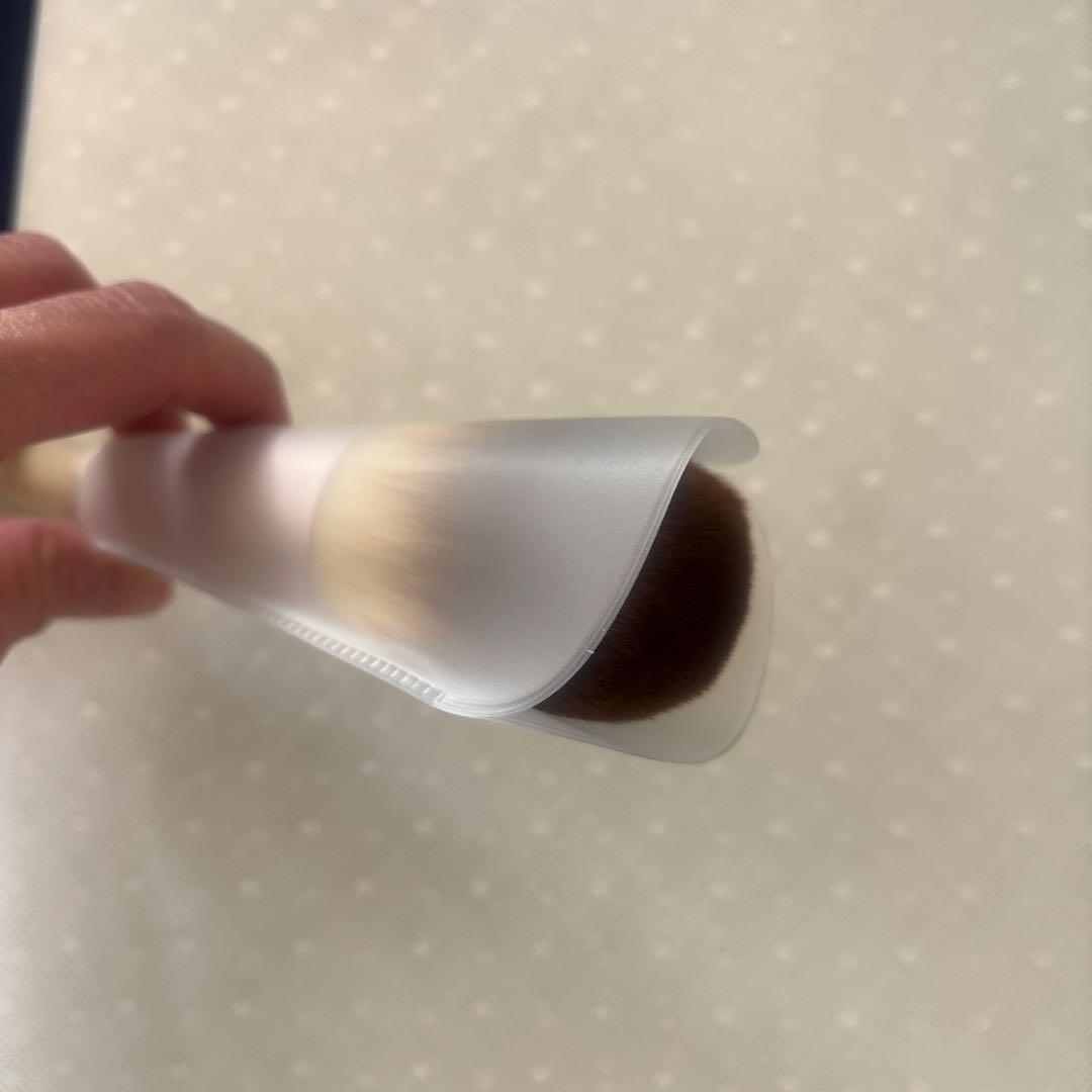 ドゥ・ラ・メール パウダーブラシ 新品未使用 箱付き