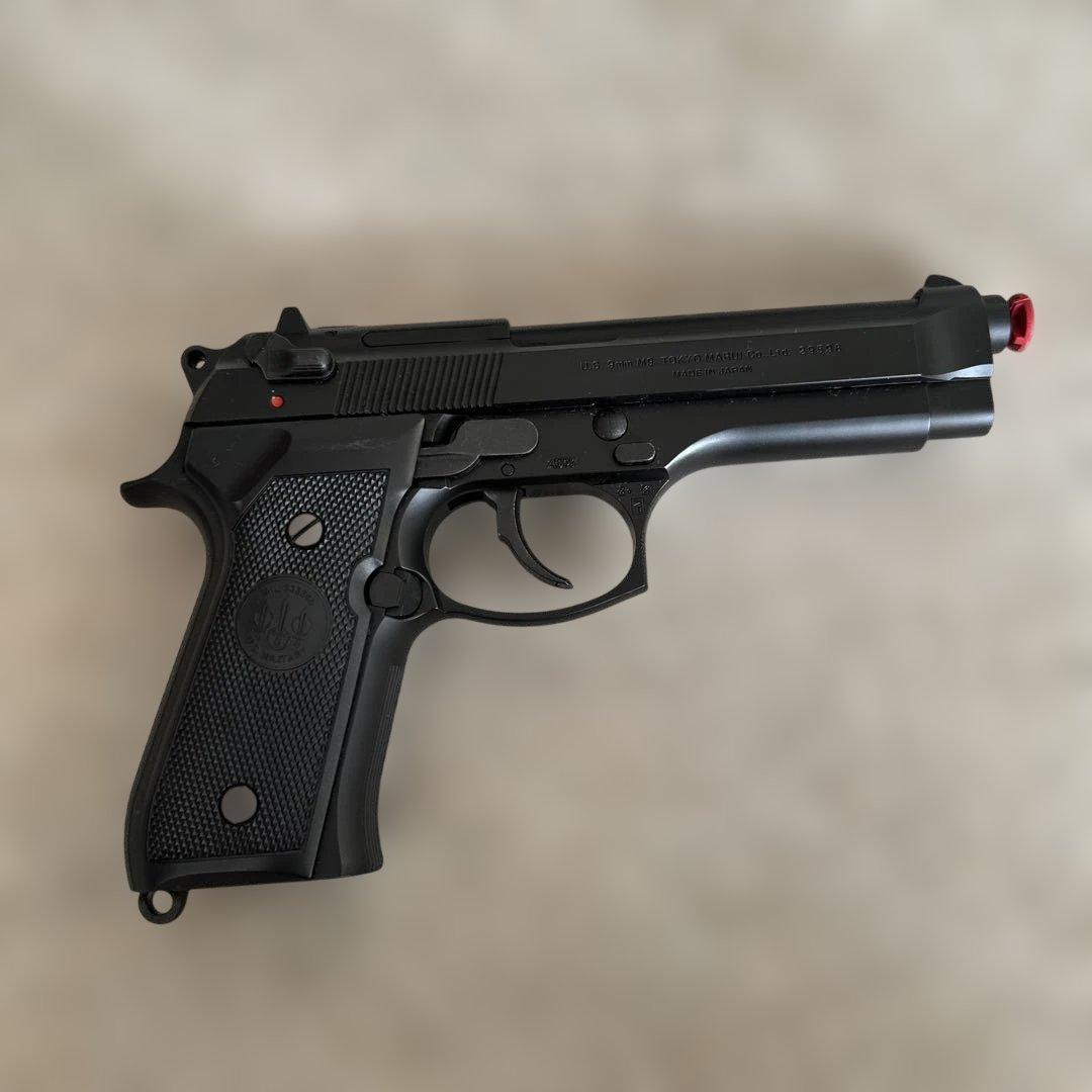 東京マルイ M92Fミリタリーモデルとガンパワーセット売り