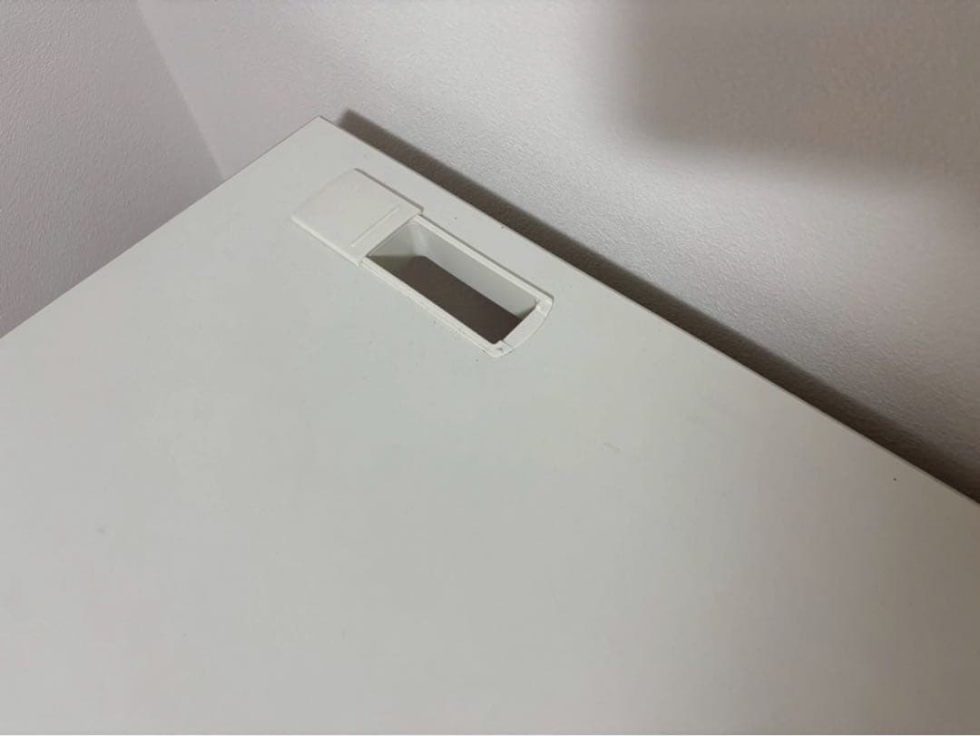 定価25,000円ホワイトシンプルデスク 4つの引き出し付き