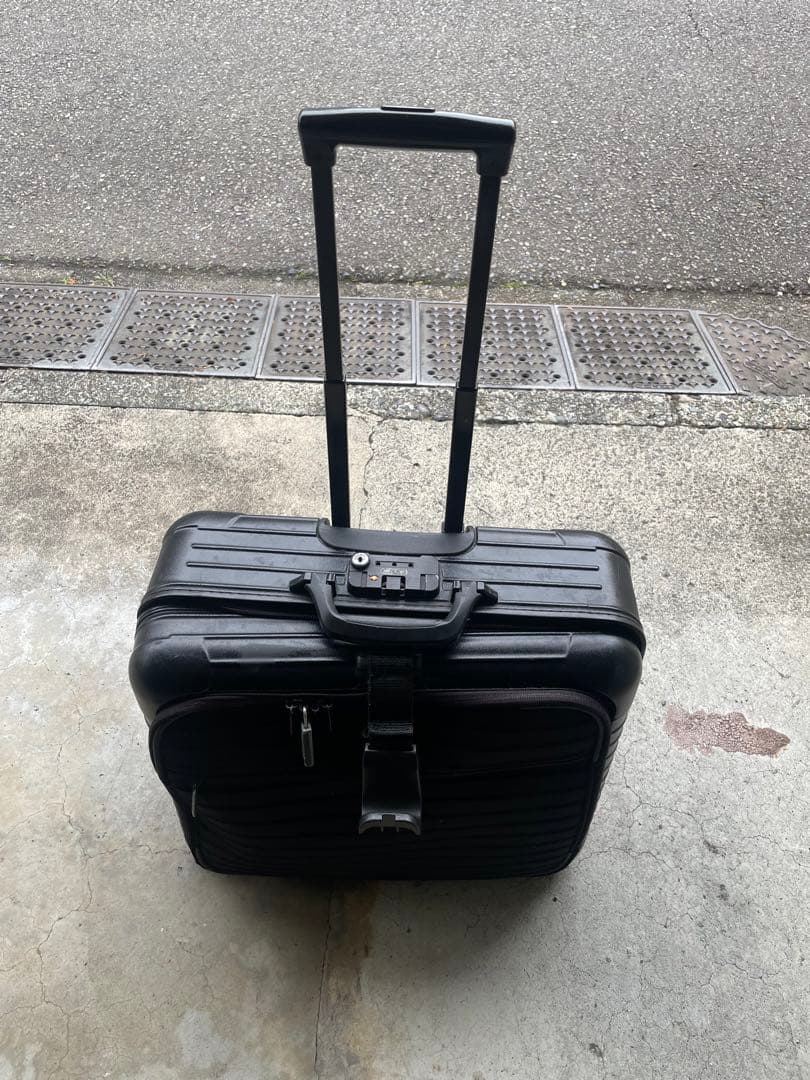 旧ロゴ世代　リモワスーツケース、ボレロ、2輪ビジネストローリー