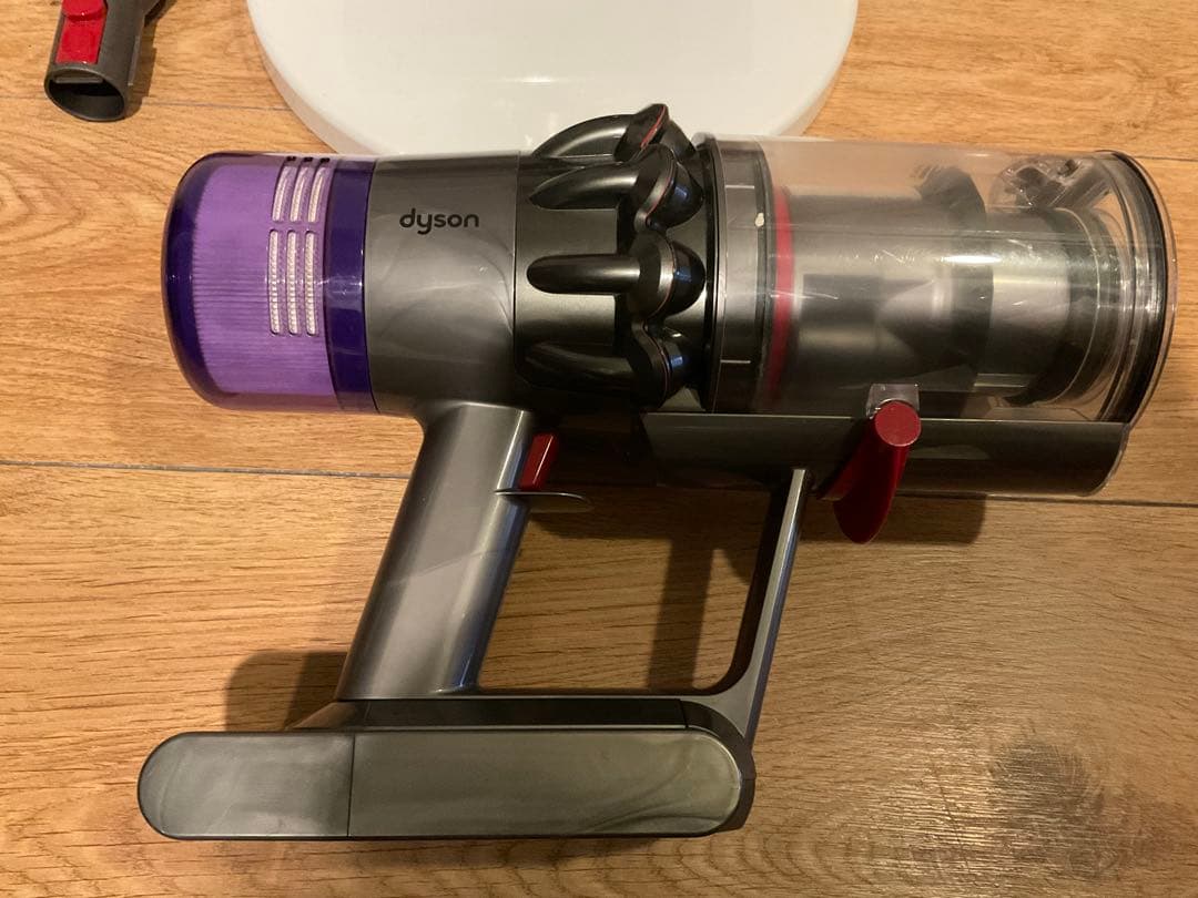 【ジャンク】Dyson V11 Fluffy + SV14 FF COM