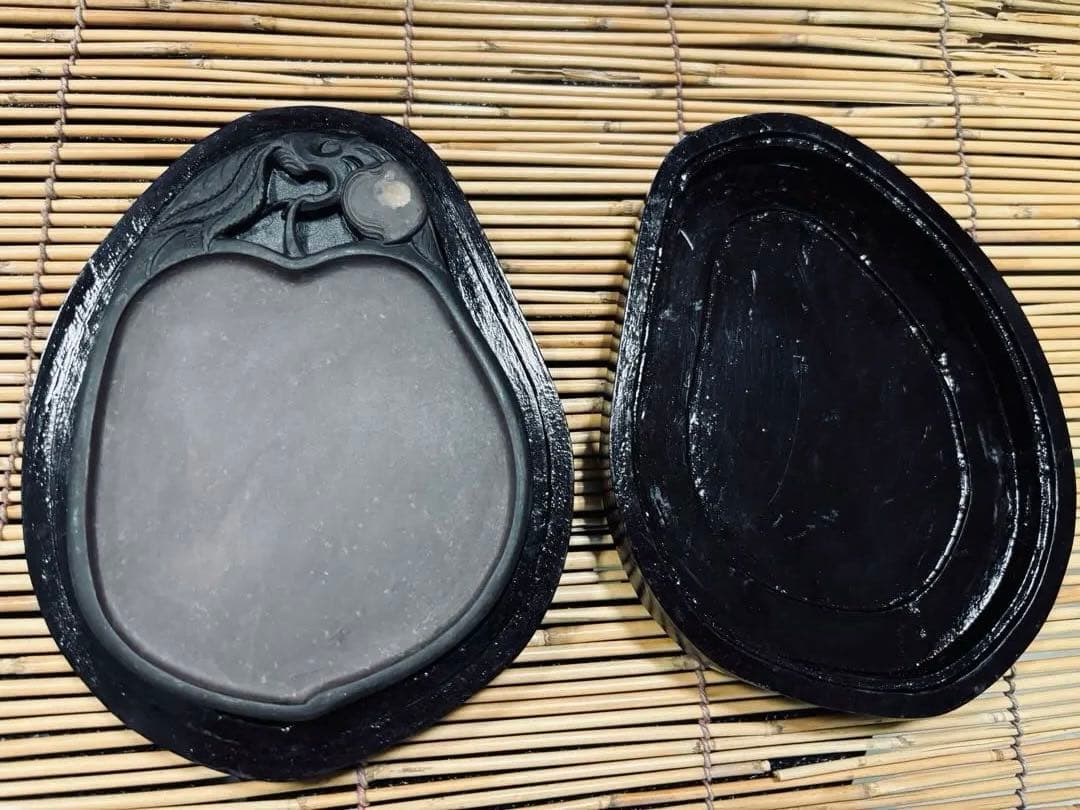 ＡＴ-１１９ 漆器 硯石 黒色 金文字装飾 ２個セット 激安