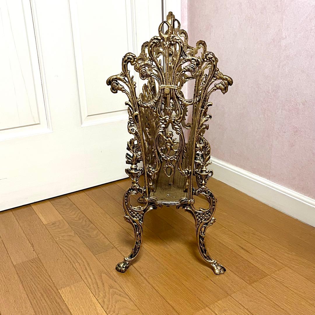 ヴィクトリアンスタイル　マガジンラック　アンティーク調　ゴールド　真鍮　レトロ