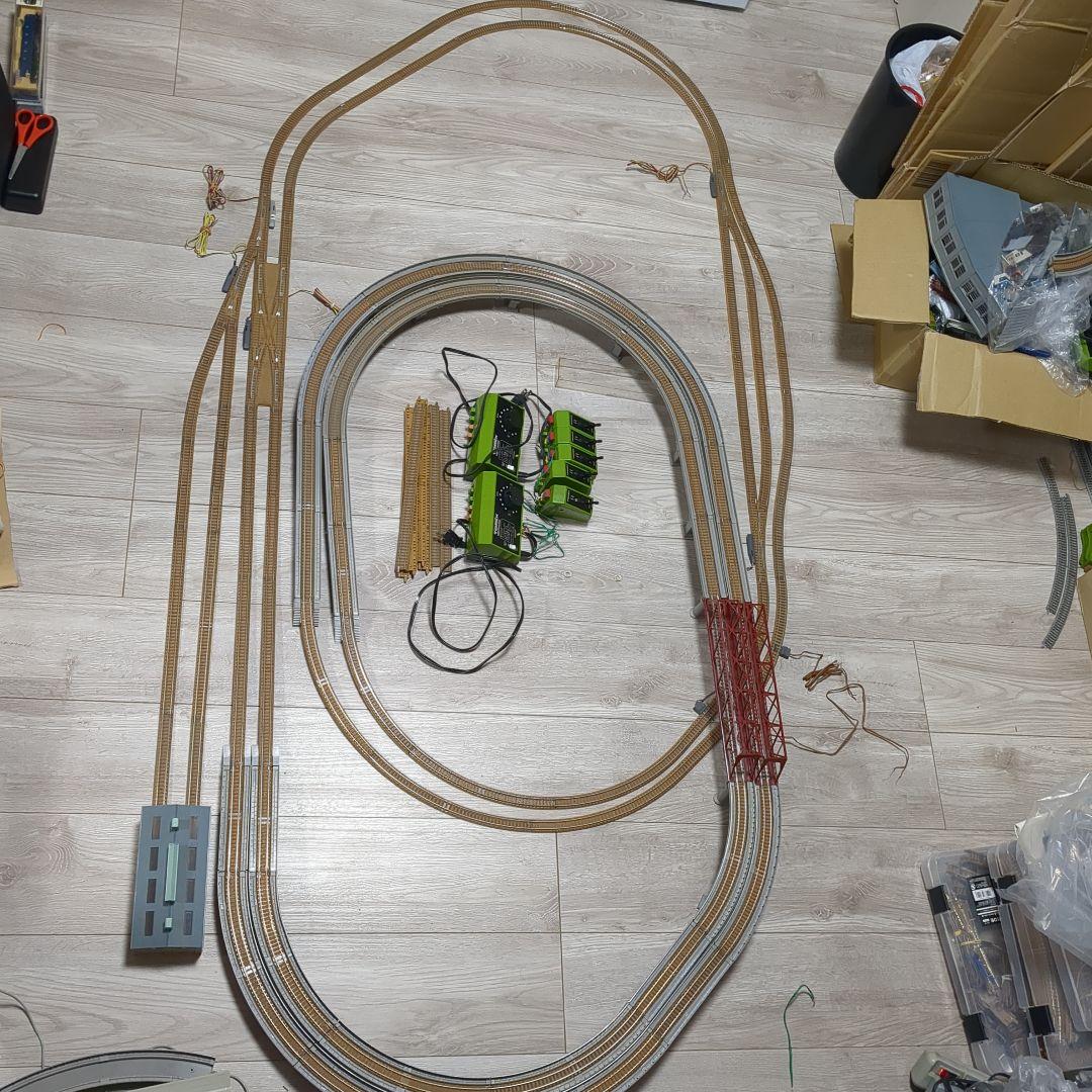 値下　TOMIX　複線立体交差　ポイントレールセット　機関車庫付