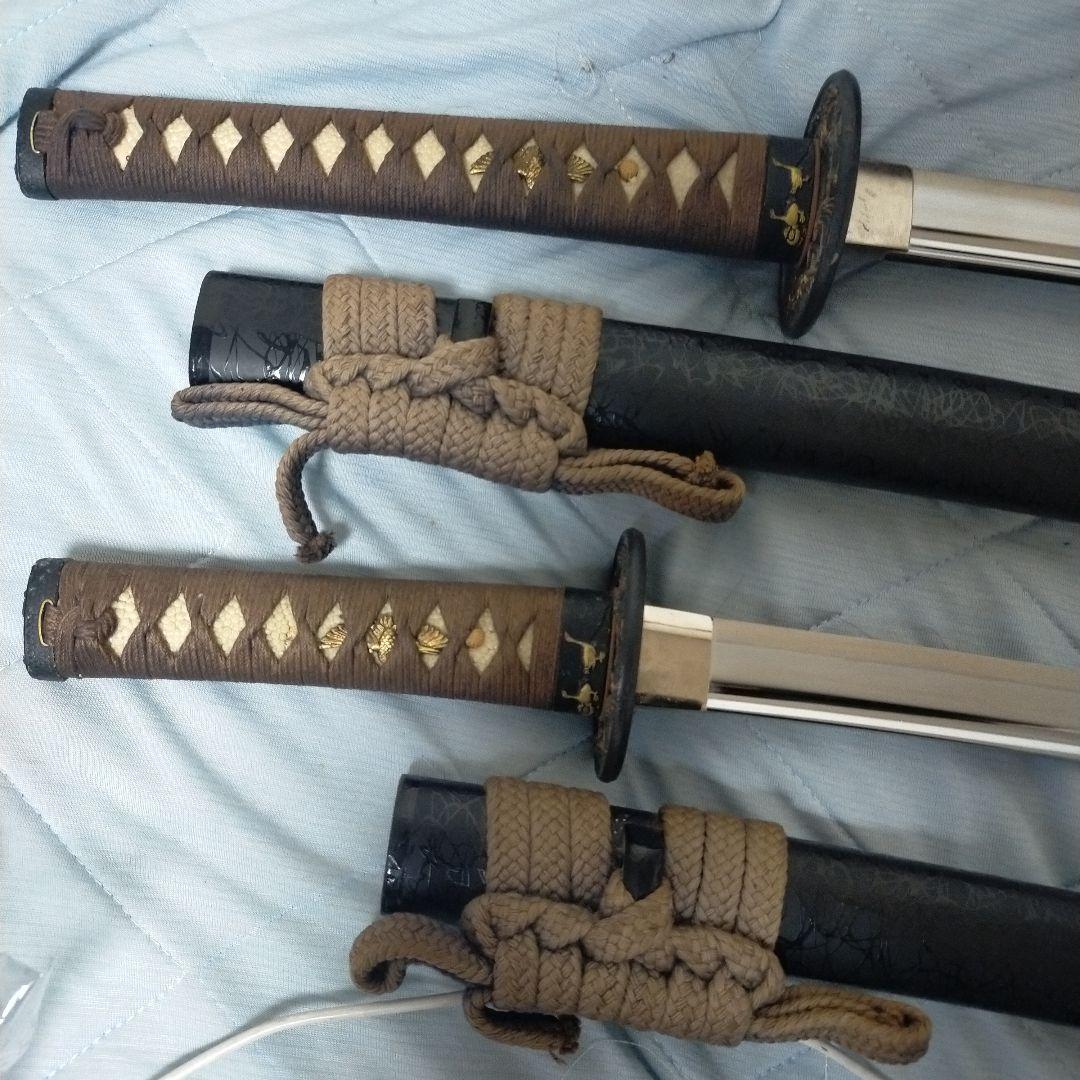 居合刀　模造刀　日本刀　刀剣　樋入り刀身　軽量　飾り鞘　鮫皮　脇差　太刀