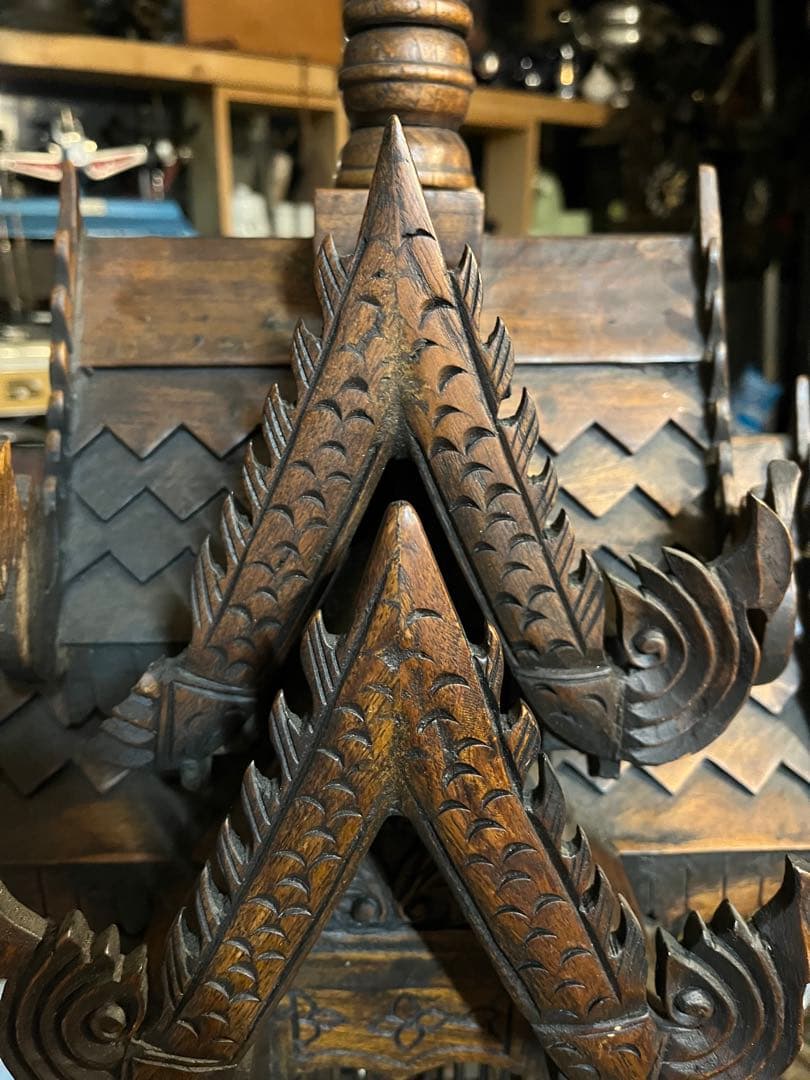 タイ様式木製電灯 、タイ様式木製ブラケット 、タイ様式鳥籠 、タイ王朝ブラケット