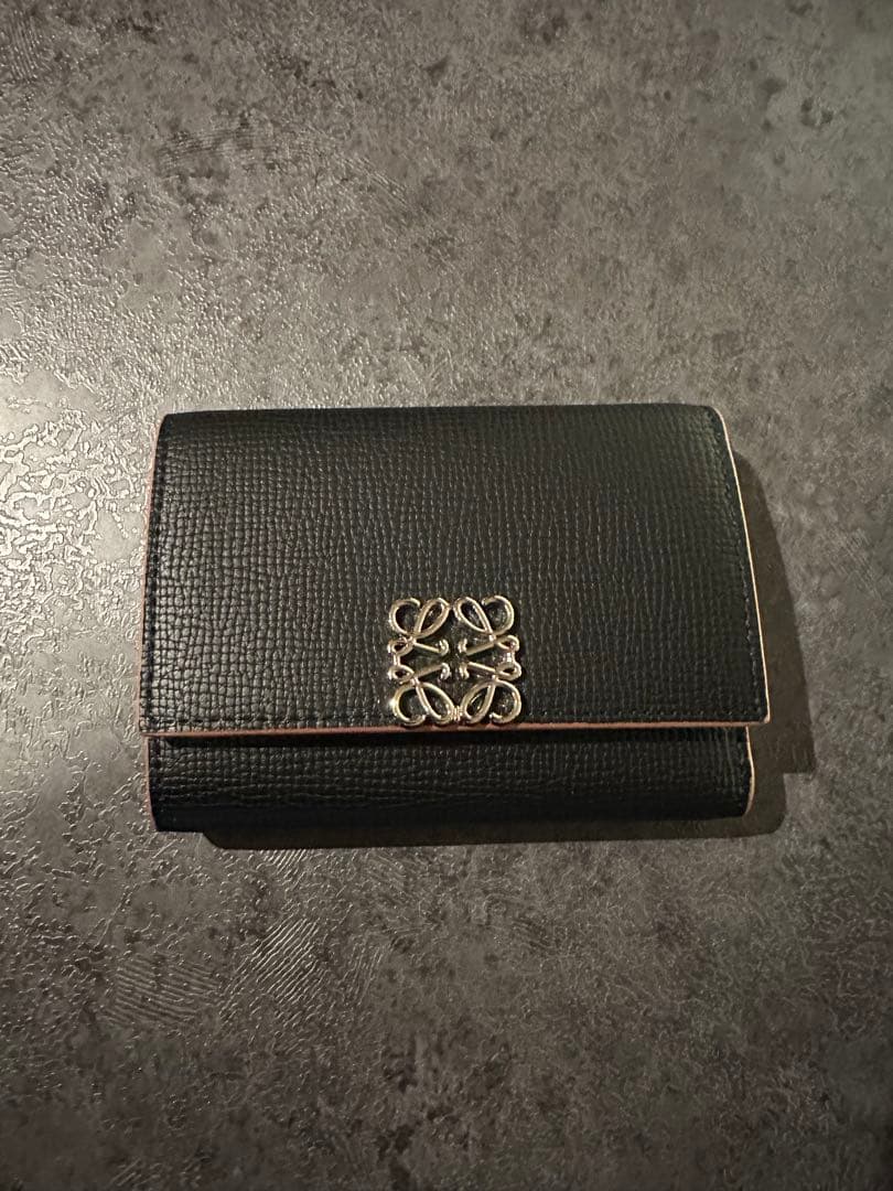 LOEWE 折り財布 黒