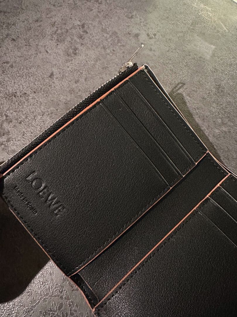 LOEWE 折り財布 黒