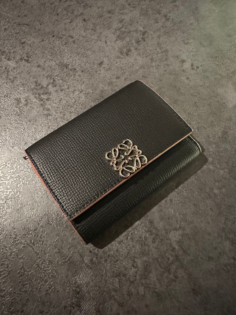 LOEWE 折り財布 黒