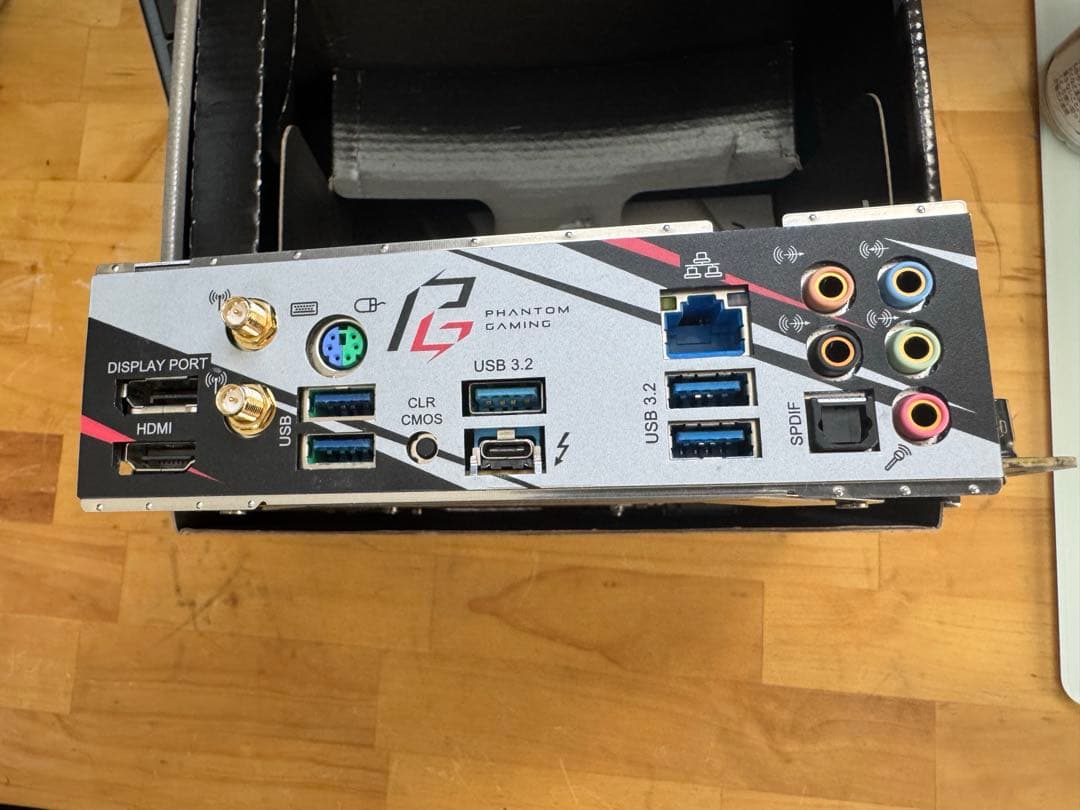 Z490 Phantom Gaming-ITX／TB3 LGA1200