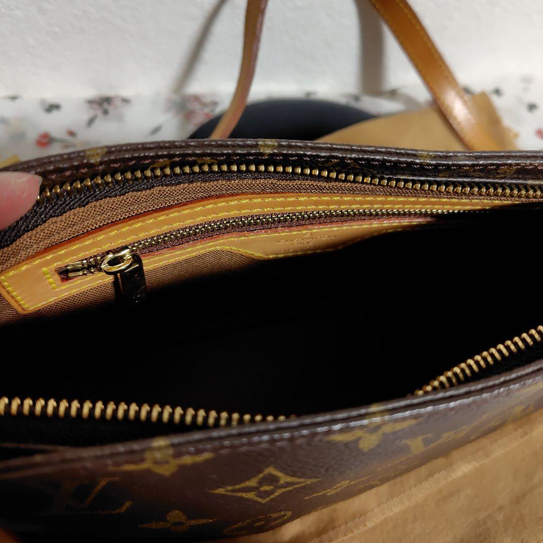 Louis Vuitton 　モノグラム　ショルダーバッグ