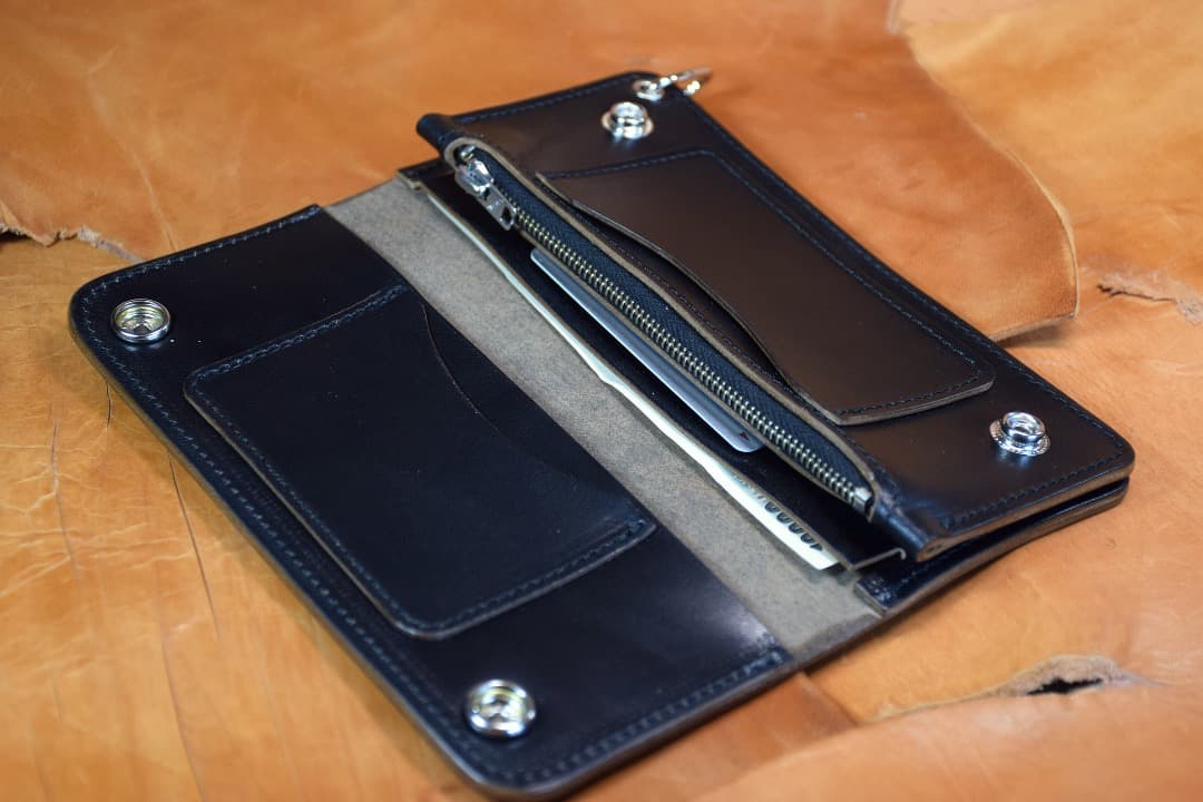 トラッカーウォレット MARYAM社　馬革 　ホースパット　茶芯　黒