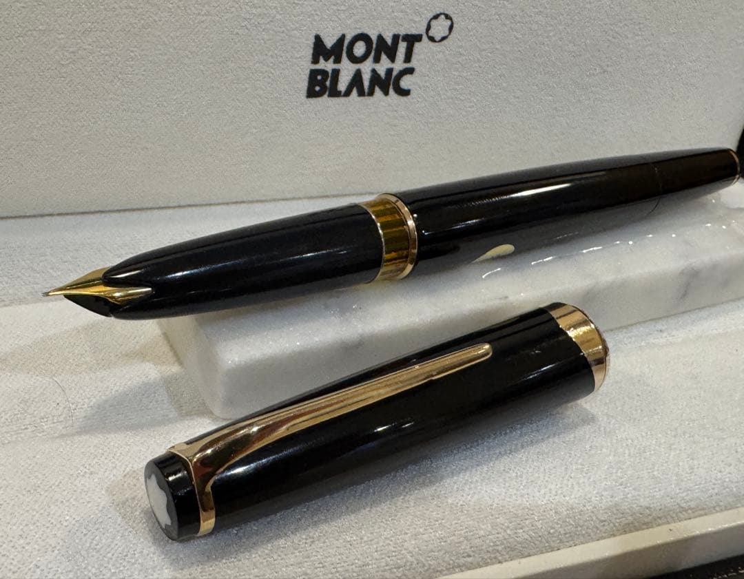 【極美品】モンブラン No 14 万年筆 ブラック 18K EF