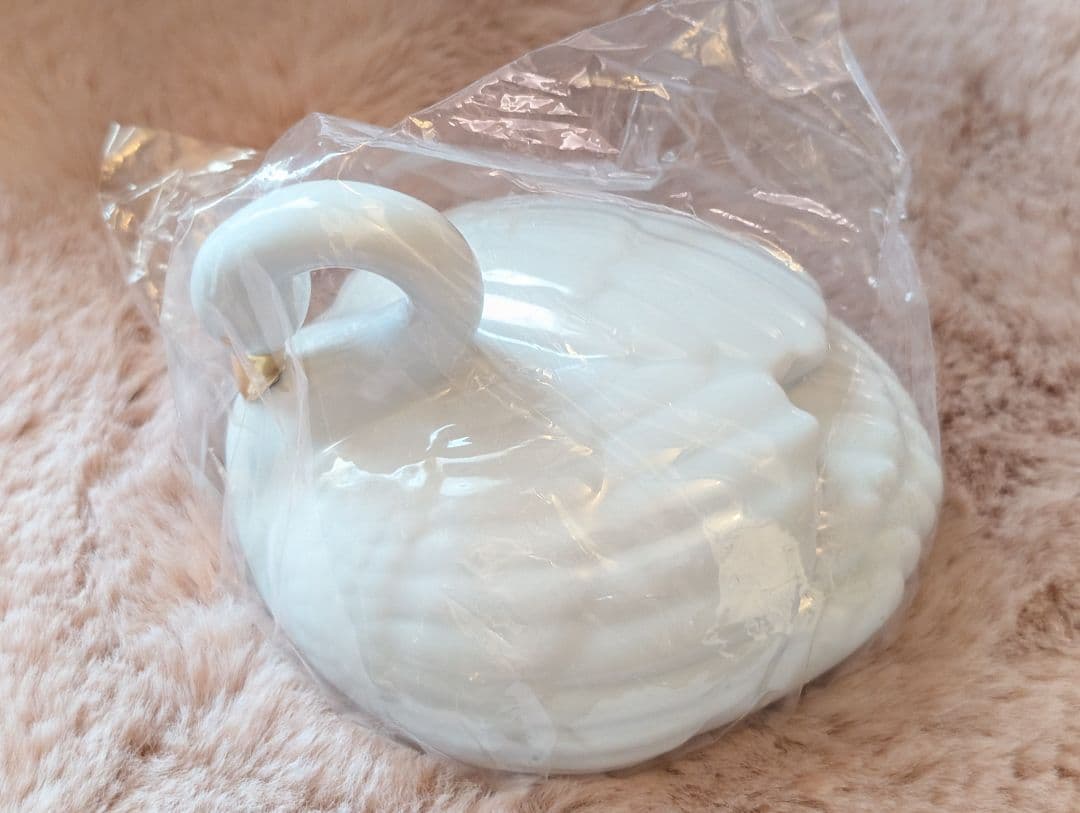 ラデュレ 2019 クリスマスコフレ 新品未使用 限定 白鳥 チーク