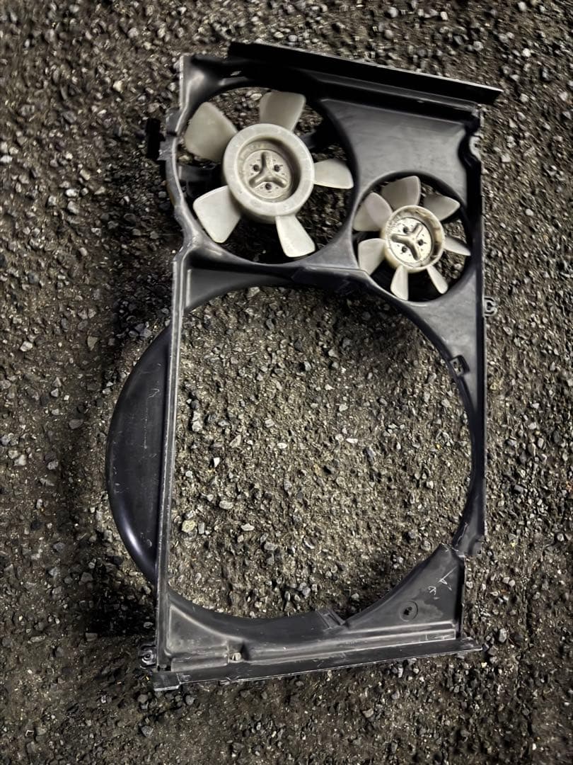 JZX100 ラジエターファンシュラウド カップリングファン付き