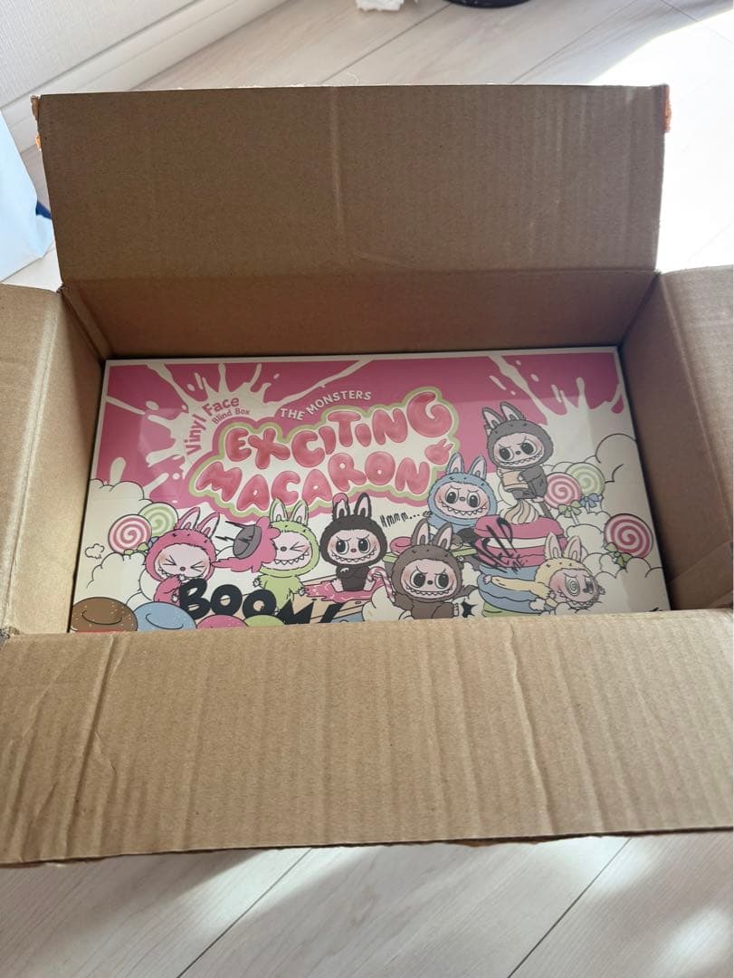 ポップマート　エキサイティングマカロン　ラブブ　popmart