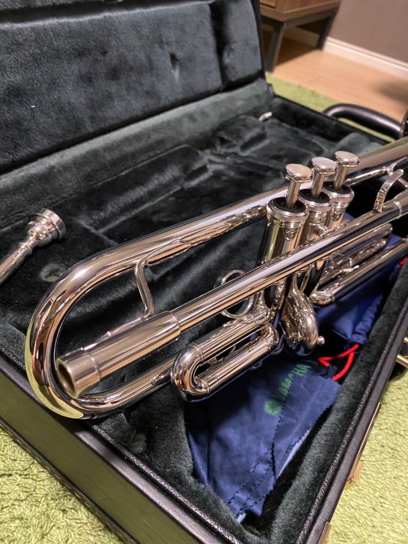 美品　希少 Yamaha Xeno　トランペット YTR-8335RGS　保証書