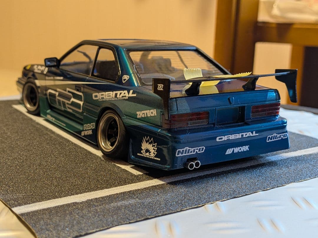 アオシマ 1/24 ザ・ハイソカー No.3 ニッサン F31レパードドリ車風