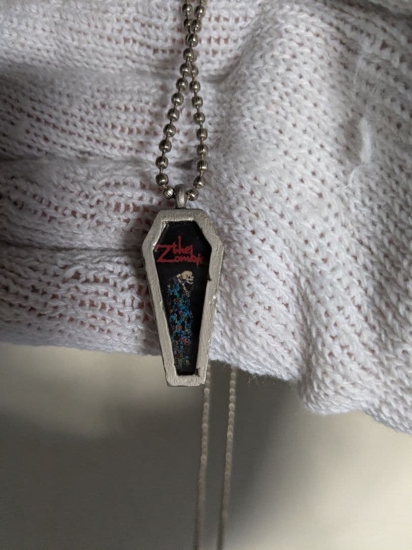 The Zombies (ラルク・アン・シエル) 棺桶型ネックレス ９７年！