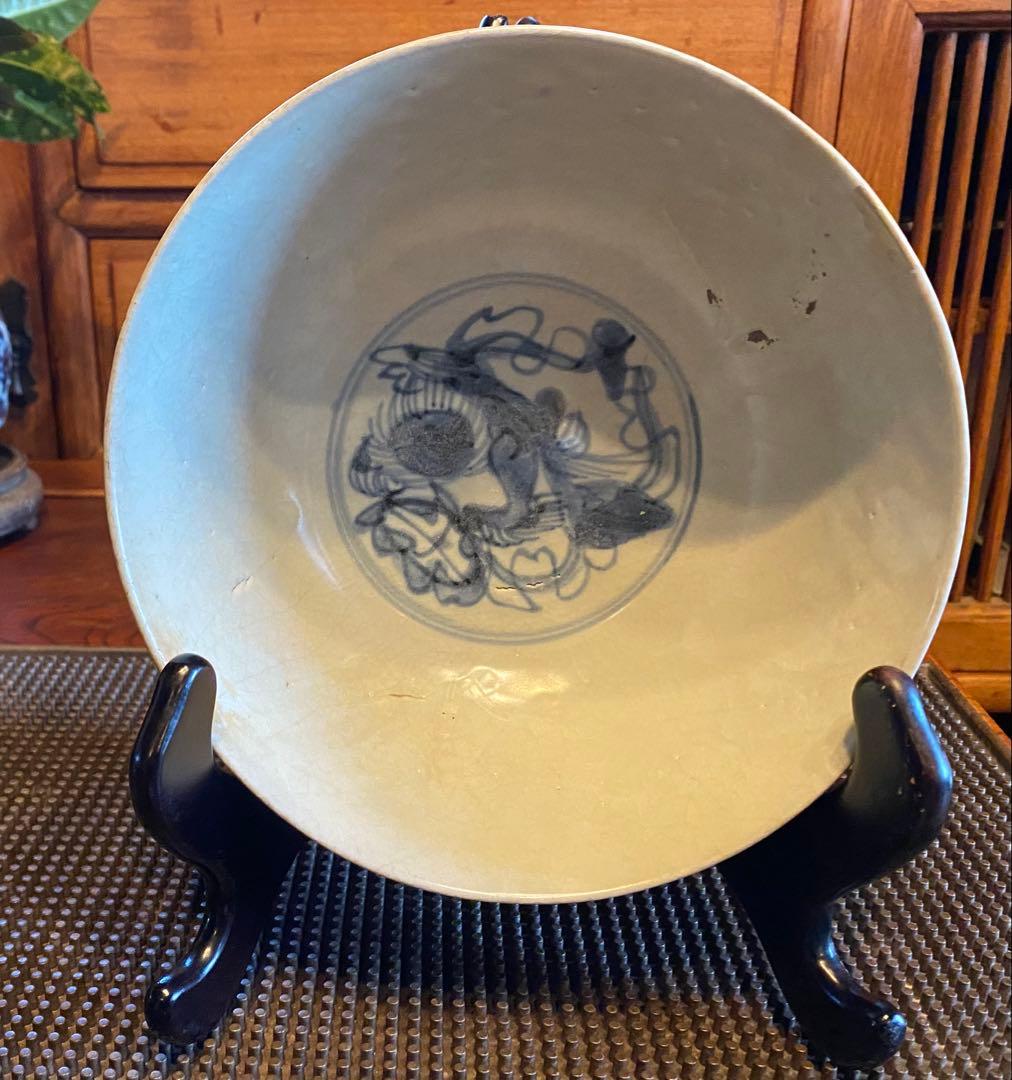 中国汕頭スワトウ　獅子絵皿　鑑賞台付 沈船品ヴィンテージ　レア ・台湾茶器