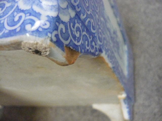 銅版 花唐草に風景図 染付 水盤 [B31491]