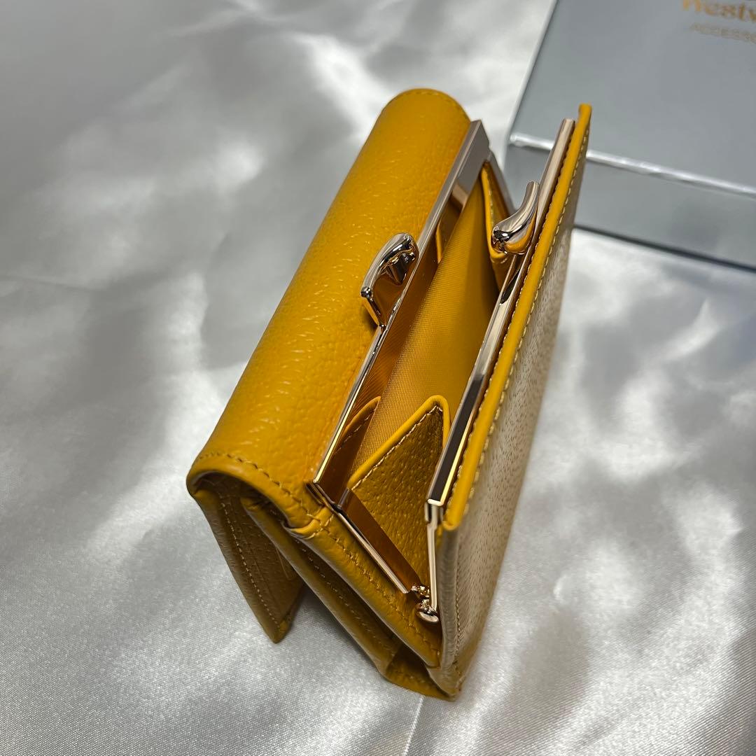 新品 Vivienne Westwood イエロー 三つ折り財布