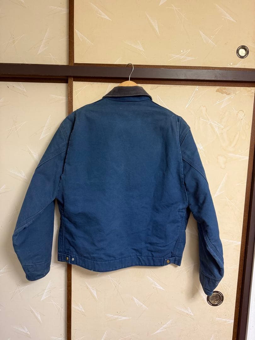 Carhartt デトロイトジャケットネービーJ01