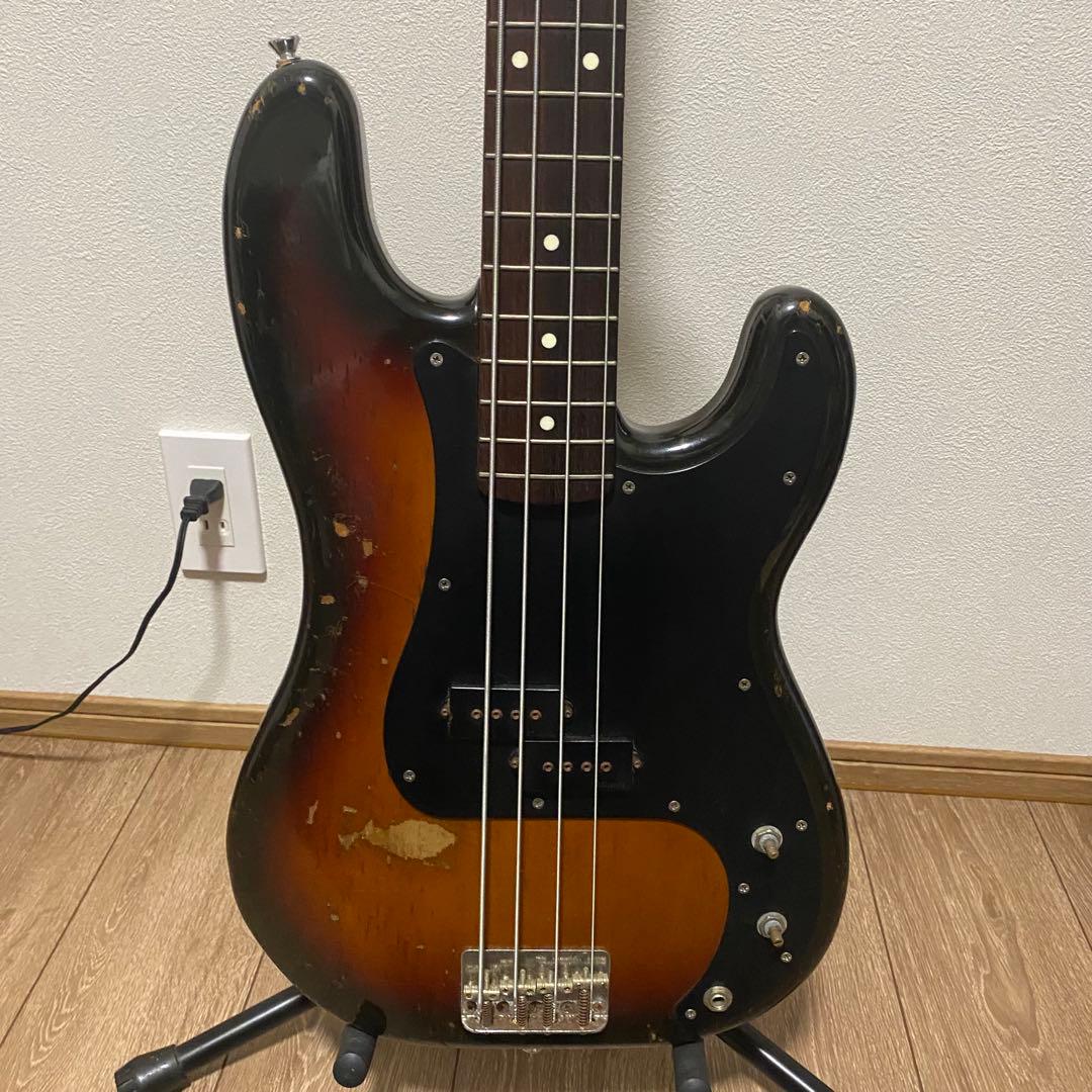 Fender Precision Bass サンバースト