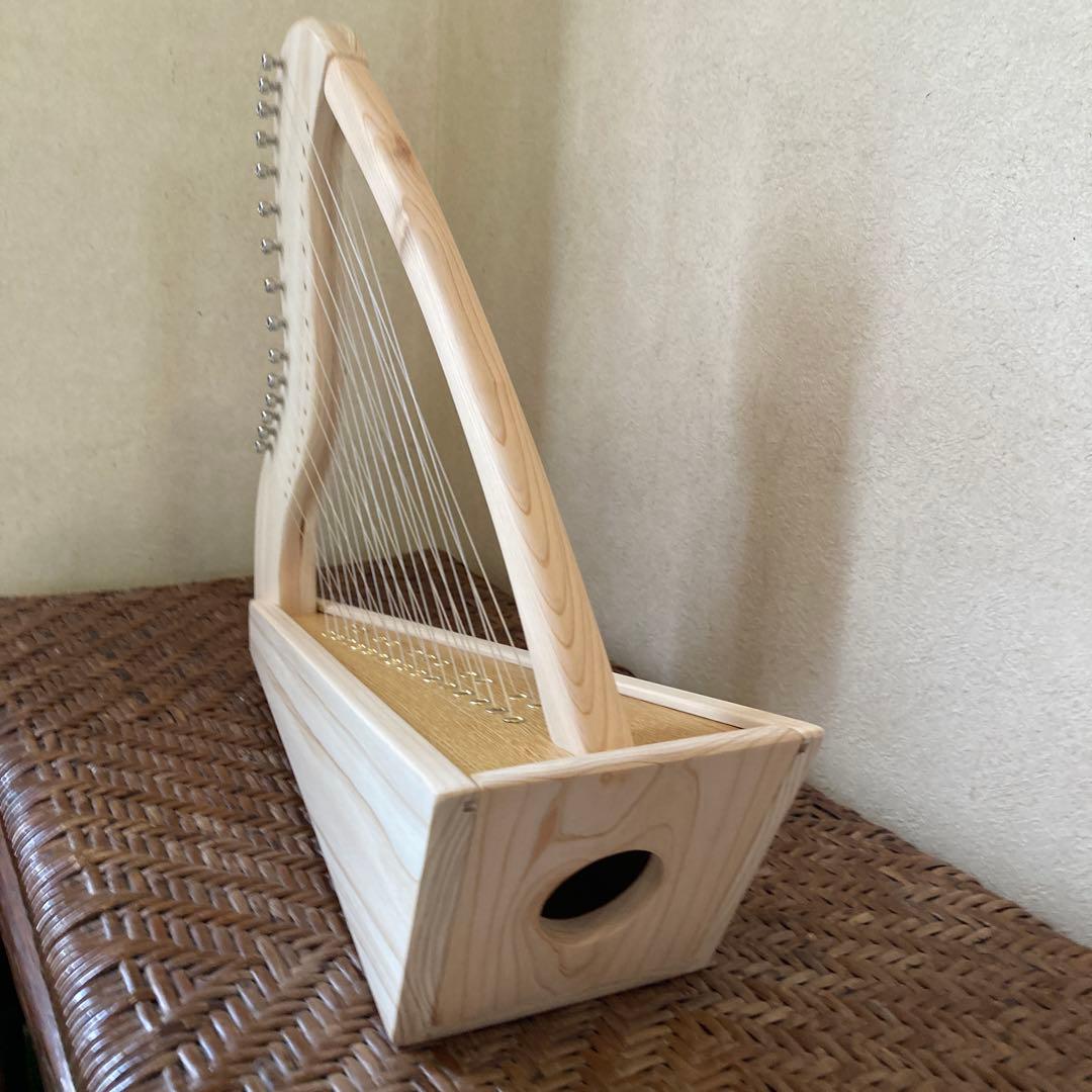 ほのぼの工房のクロマチックハープ