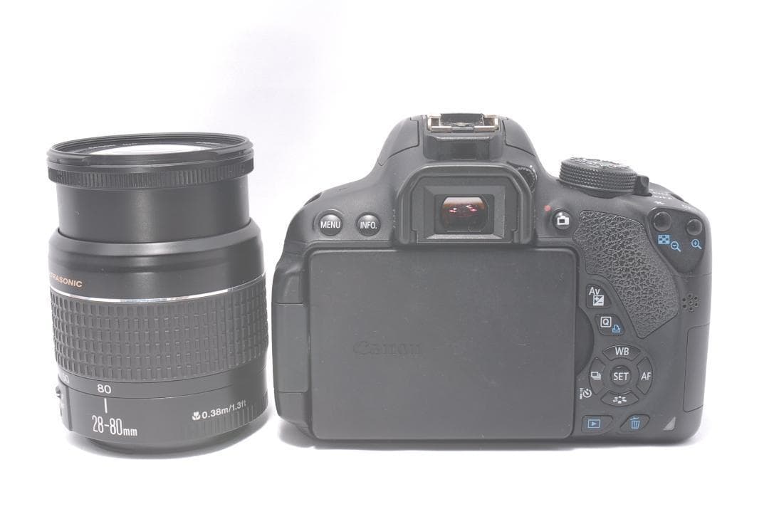 Canon EOS Kiss x7i❤ダブルレンズ　望遠　スポーツに　一眼レフ