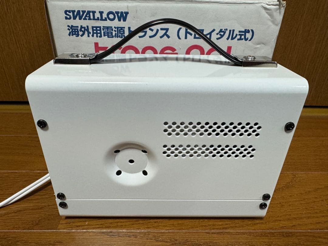 スワロー電機 アップトランス100V→220・230V PAL-1000UE