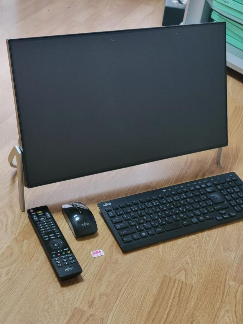 m*o様 TVチューナー付きデスクトップパソコン リカバリー済み