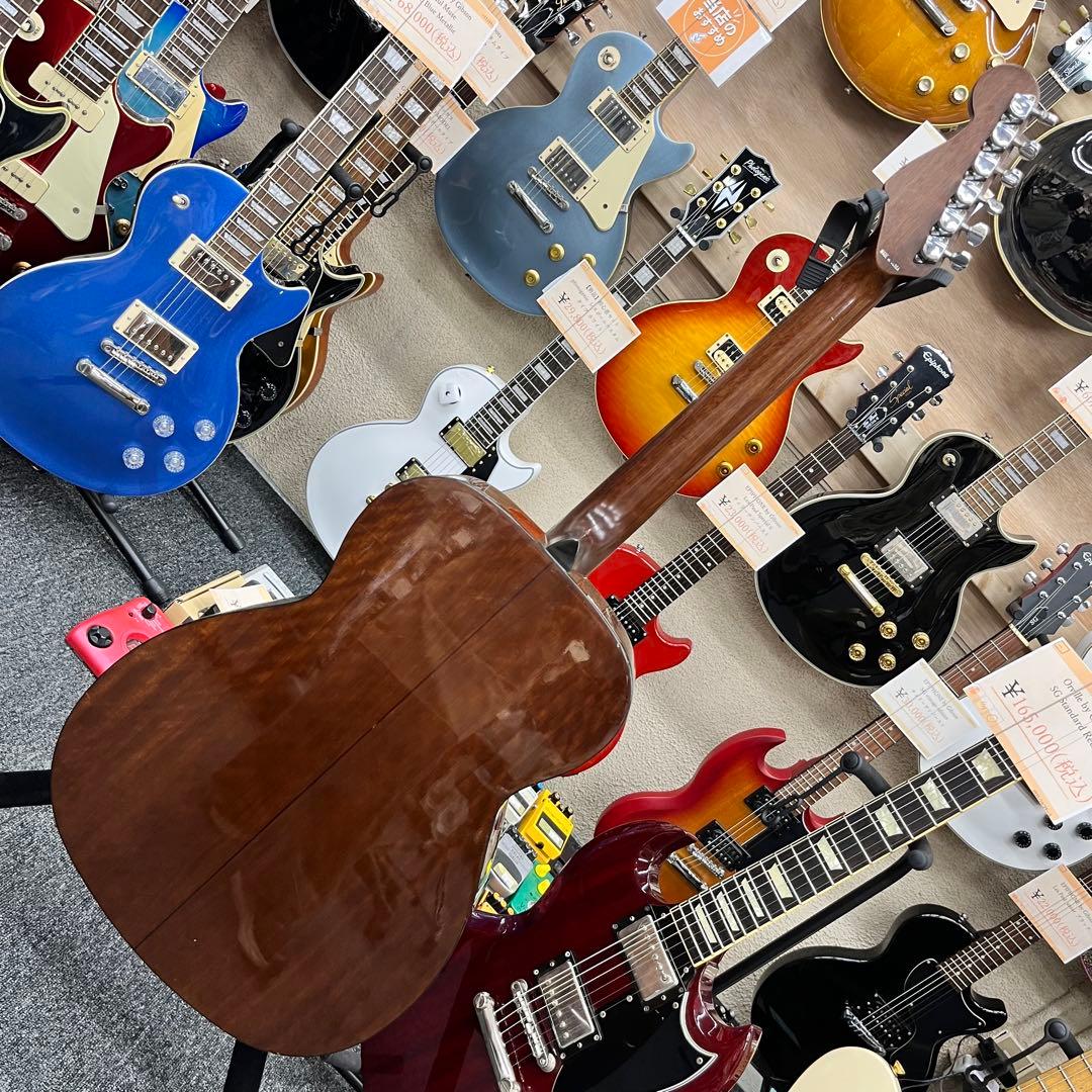 【11101】Fender acoustic AVALON 2