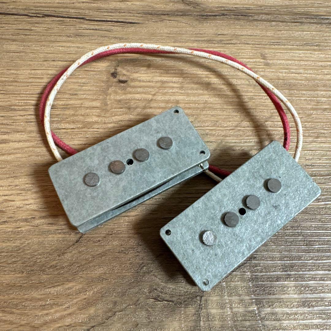 ベース GRINNING DOG GREY Precision Bass PICKUP