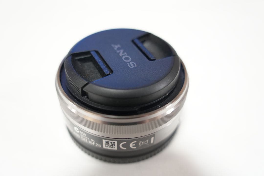 SONY 単焦点レンズSEL16F28