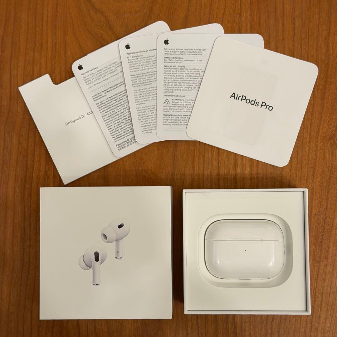 AirPods Pro（第2世代）MagSafe充電ケース（USB-C）付き