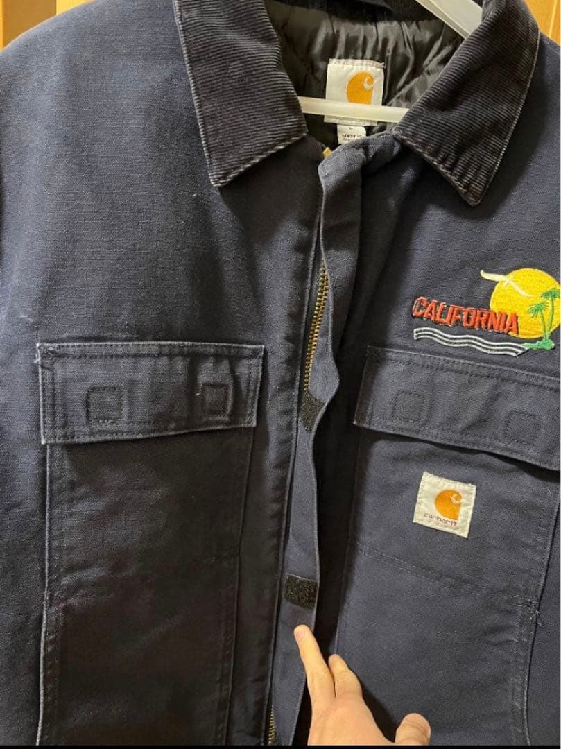Carhartt ネイビー ジャケット カリフォルニア刺繍