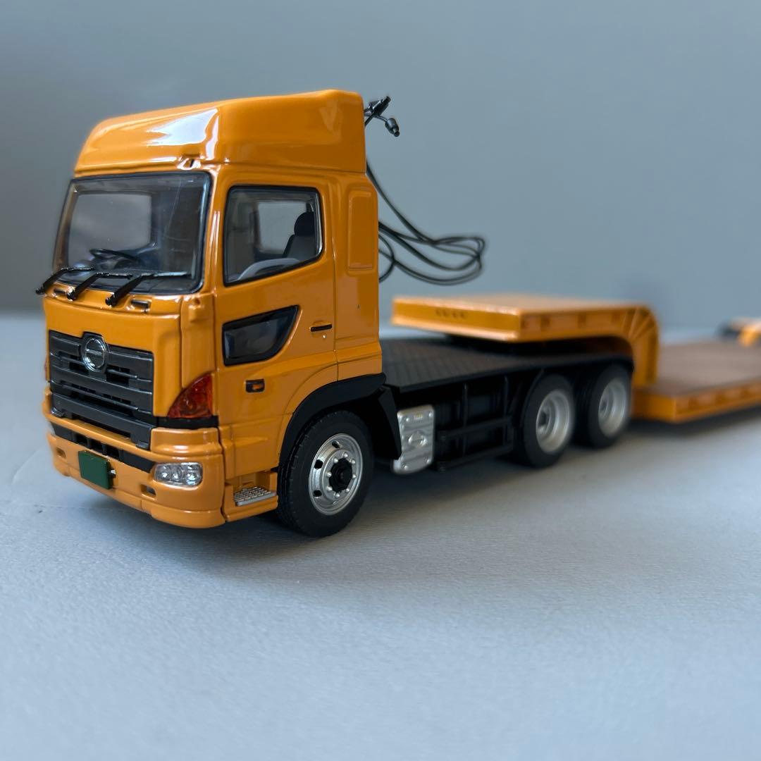 1/50 日野プロフィアハイルーフSS 6×4 &16輪中低床トレーラ日通カラー