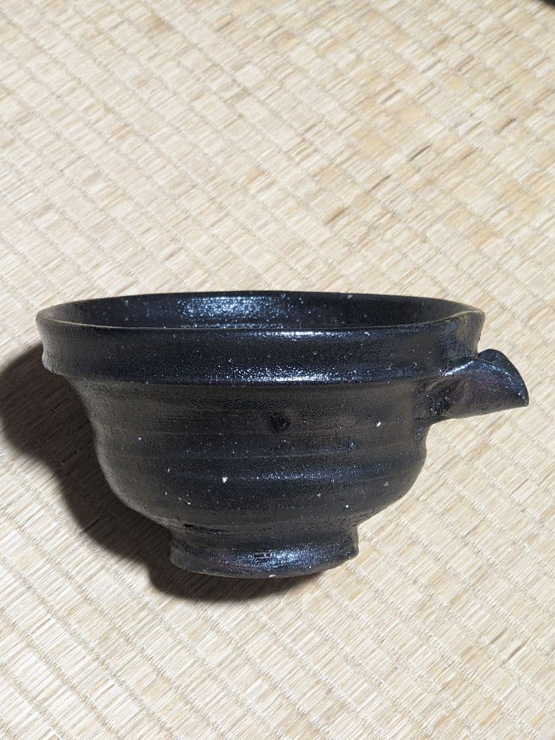 ♦片口抹茶碗 茶道具 片口酒器 ぐい呑み 窯元不明 未使用品 秀作な作家物