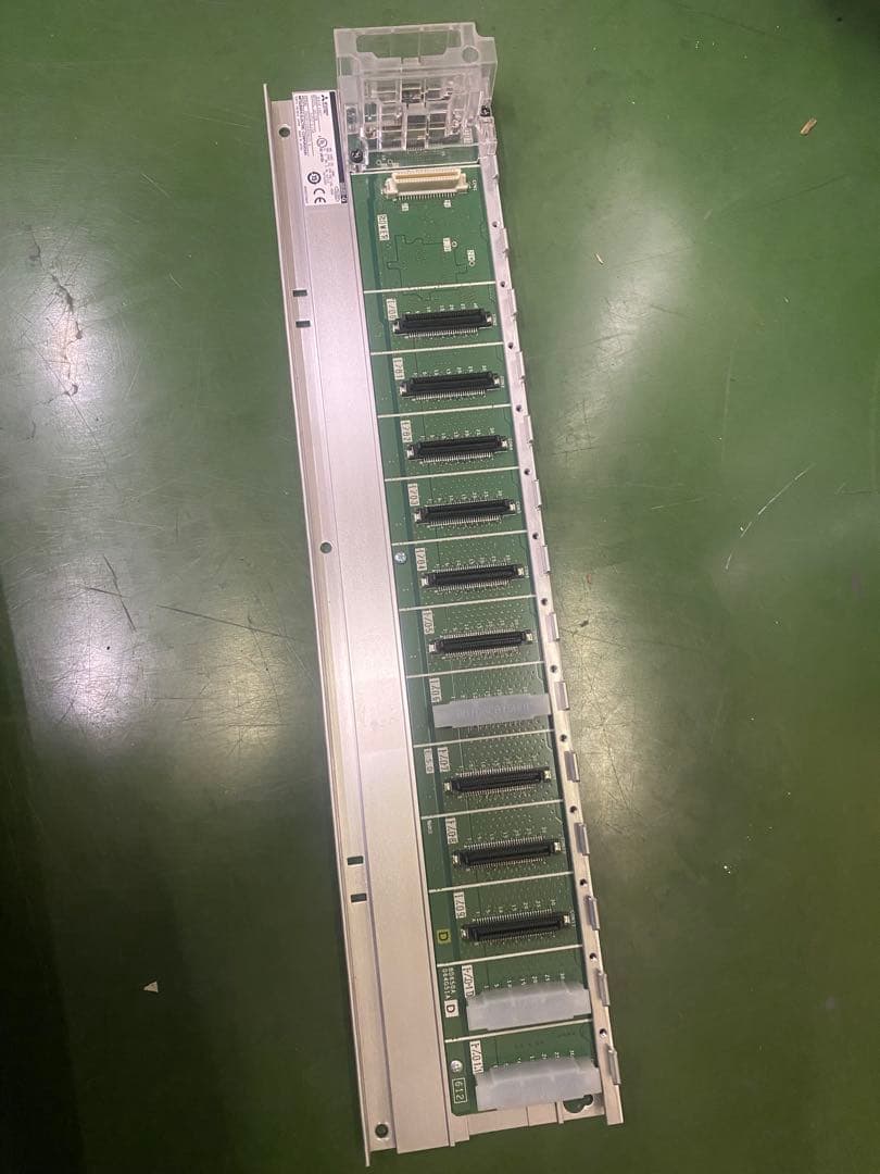 三菱電機　Q612B ベースユニット