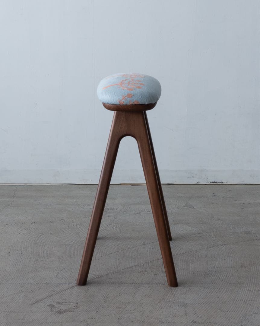 キッチンスツール H530 BR ミナペルホネン　ringo light blu