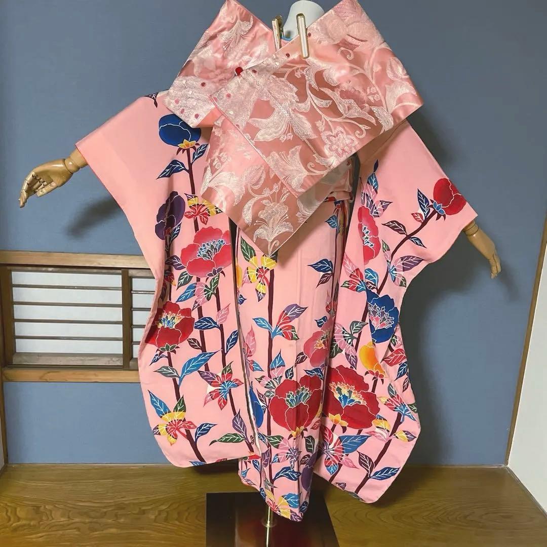 振袖フルセット　手描き友禅　幻想的な花柄は個性が光る　手染めの振袖 成人式　振袖