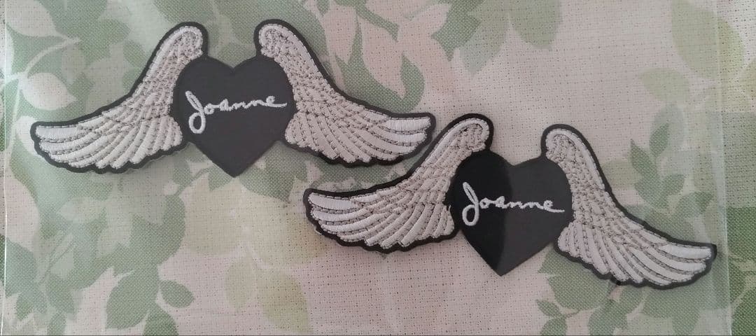 【超希少】レディ・ガガ Joanne ネックレスと翼のパッチセット☆新品未使用品