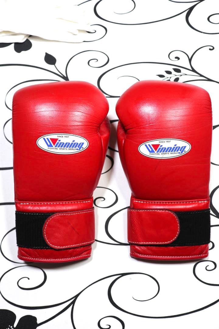 Winning ボクシンググローブ 14oz/レッド/中古品