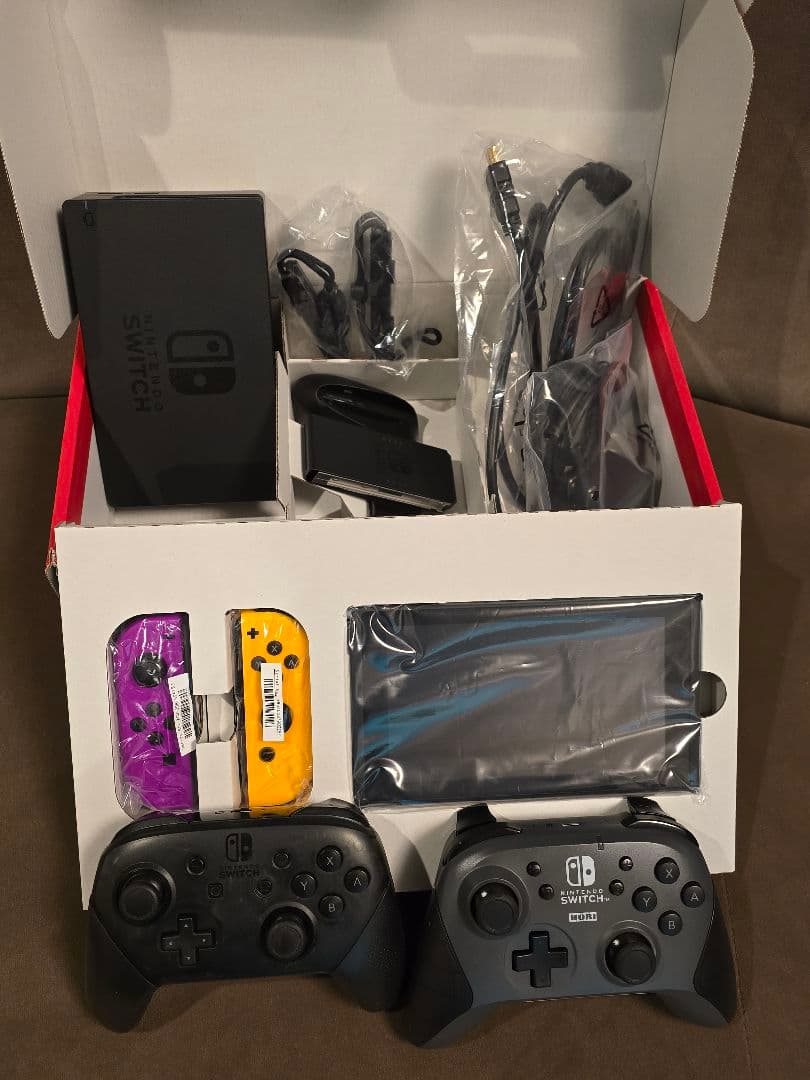 Nintendo Switch 限定カラー+プロコン2個+SDカード256GB