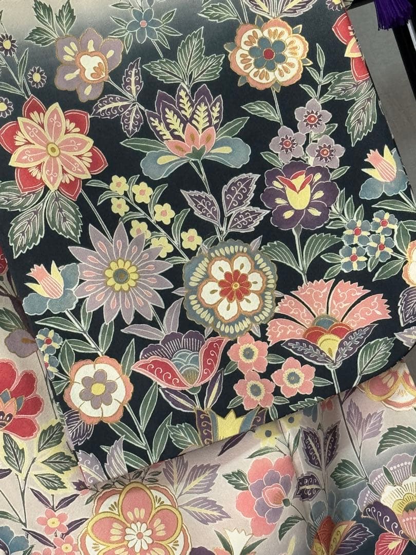 [美品] 振袖　正絹　縮緬　成人式　灰色　グレー　礼装　結婚式　高身長　パステル