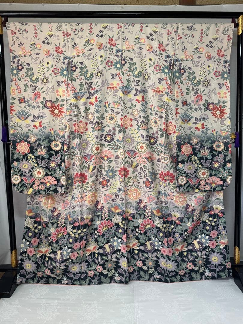 [美品] 振袖　正絹　縮緬　成人式　灰色　グレー　礼装　結婚式　高身長　パステル