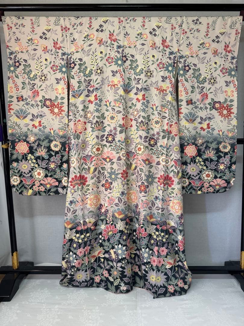 [美品] 振袖　正絹　縮緬　成人式　灰色　グレー　礼装　結婚式　高身長　パステル