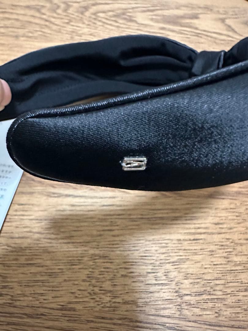 【新品未使用】ALEXANDRE DE PARIS ブラックカチューチャ